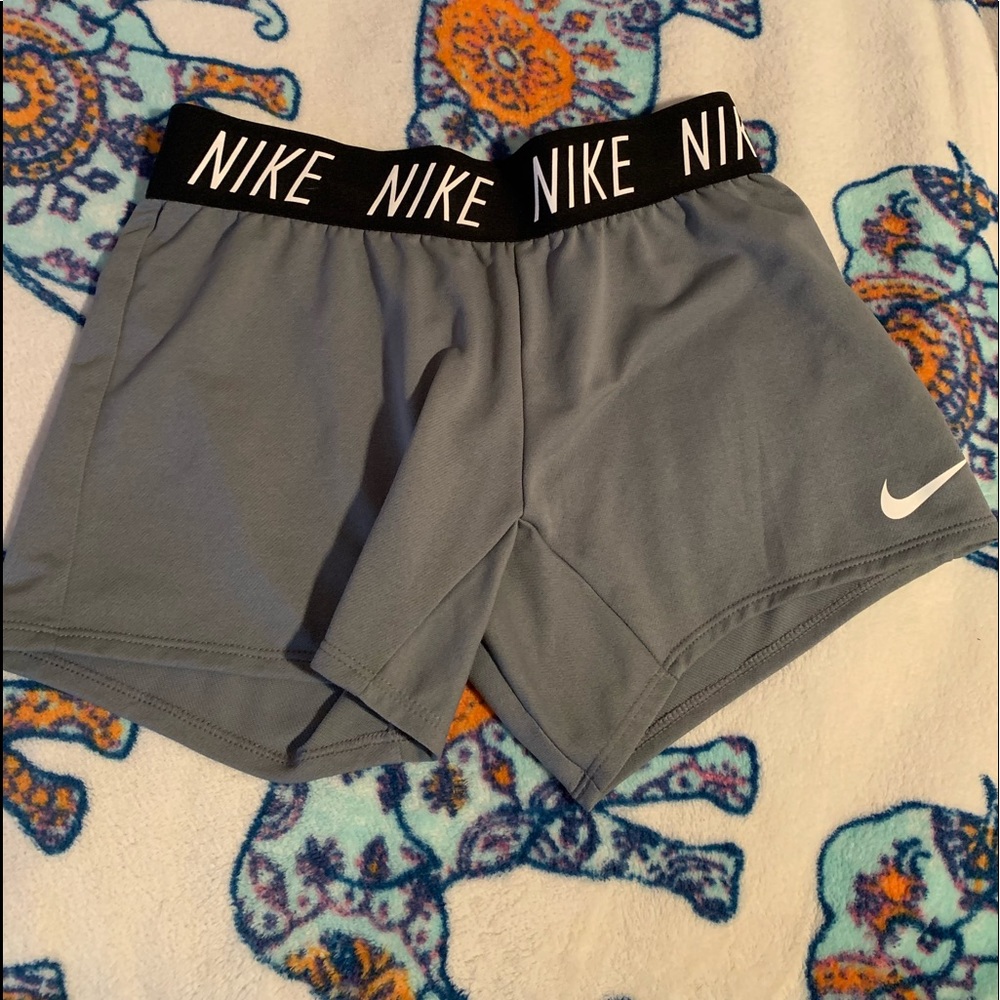 Nike shorts!!